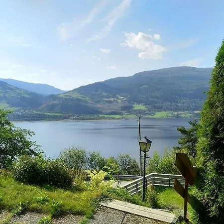 Family & Vacation Homes Holiday home Voss